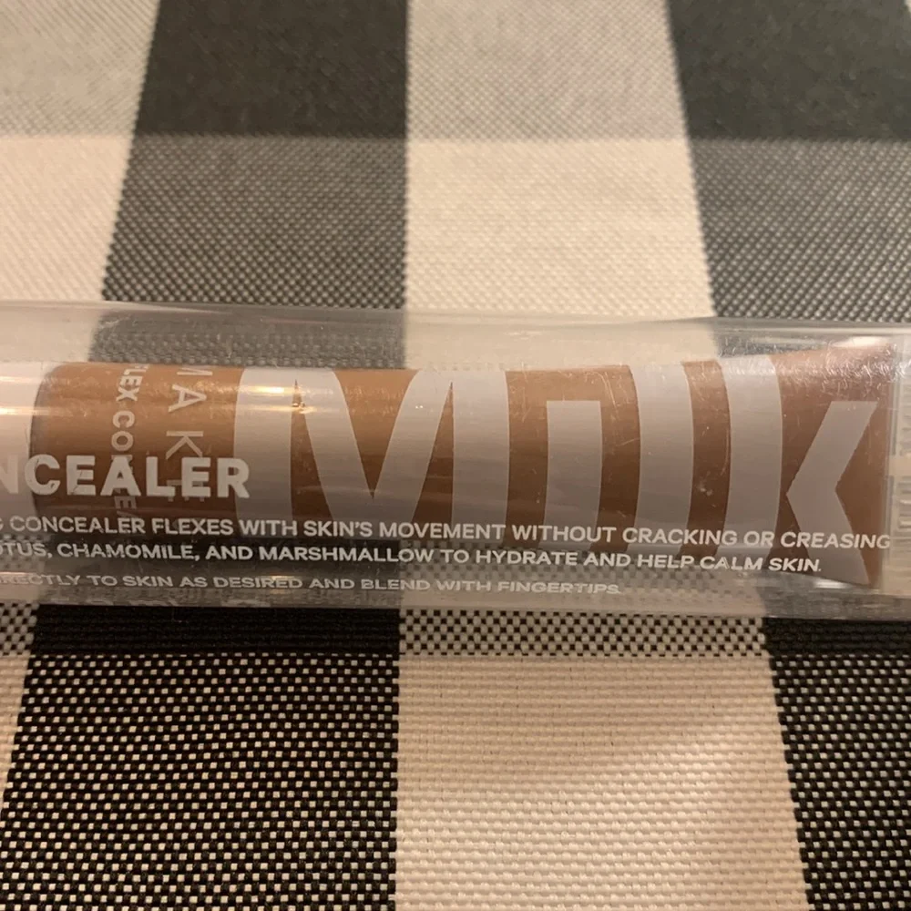 Milk Makeup Tan Flex Concealer